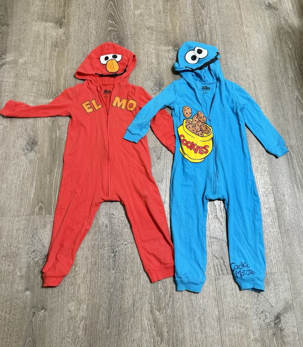 Cookie Monster & Elmo One Piece Toddler 3 Y Cotton Hooded Full Zipper EUC